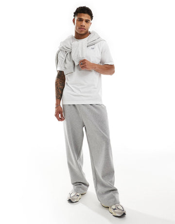 New Balanace small logo t-shirt white