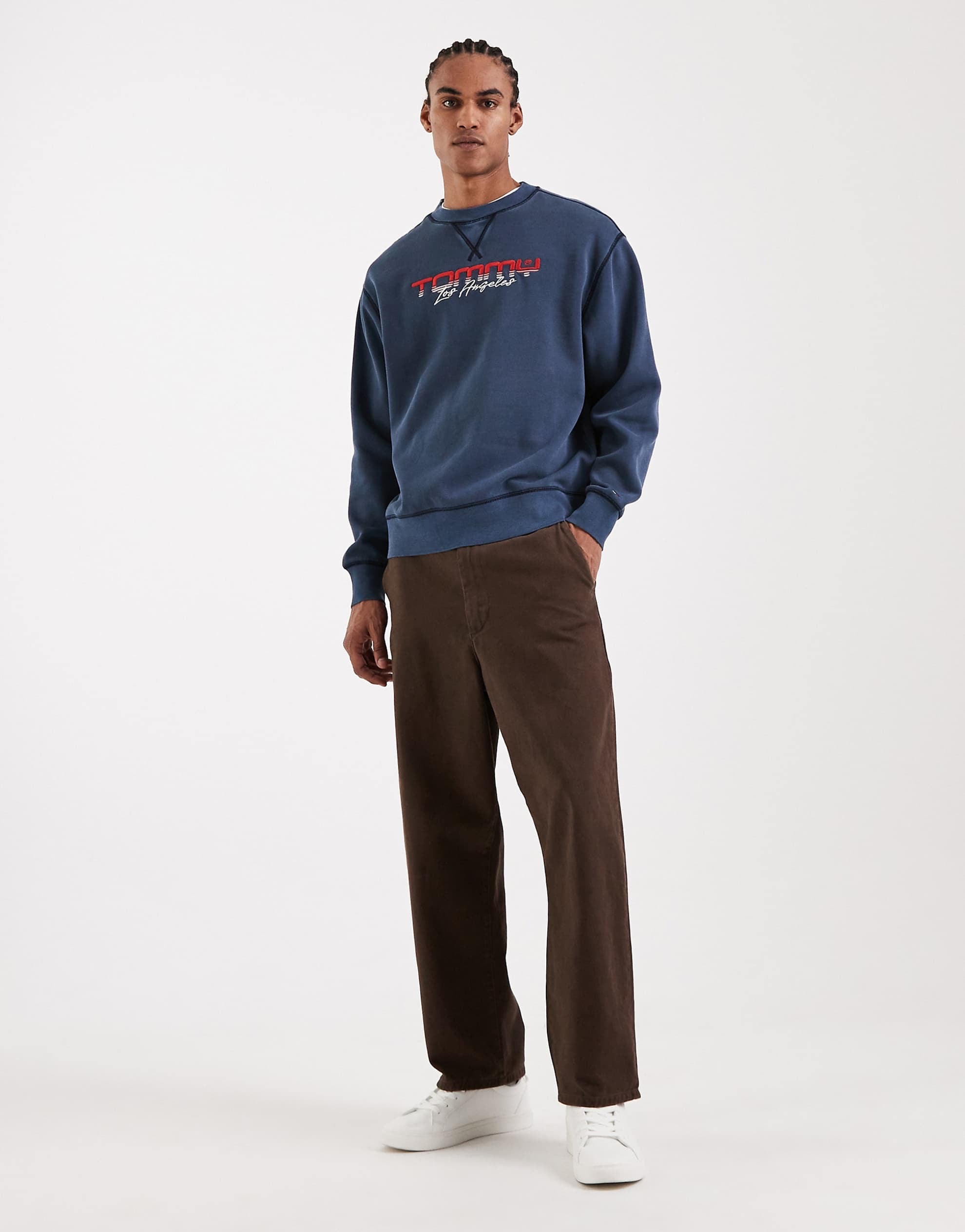 Tommy Jeans graphic relaxed fit crewneck sweatshirt washed navy