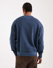 Load image into Gallery viewer, Tommy Jeans graphic relaxed fit crewneck sweatshirt washed navy