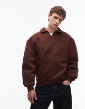 Load image into Gallery viewer, DESIGN oversized heavyweight 400gsm notch neck polo sweatshirt dark brown