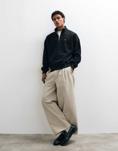 Load image into Gallery viewer, Abercrombie &amp; Fitch icon logo 1/4 zip sweatshirt black