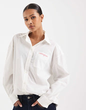 Load image into Gallery viewer, Tommy Jeans oversized poplin shirt off white