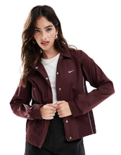 Load image into Gallery viewer, Nike Streetwear woven jacket burgundy