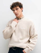 Load image into Gallery viewer, Pegador oversized knitted jumper cream