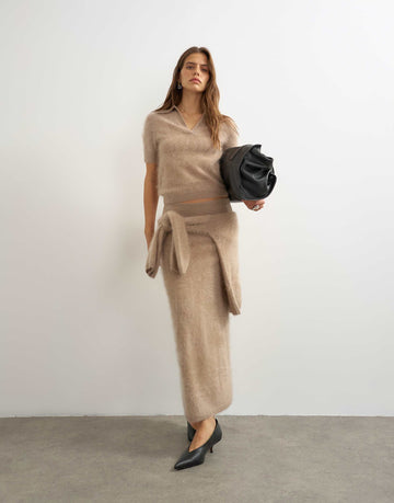 Knitted mix and match brushed pure cashmere premium polo top  neutral