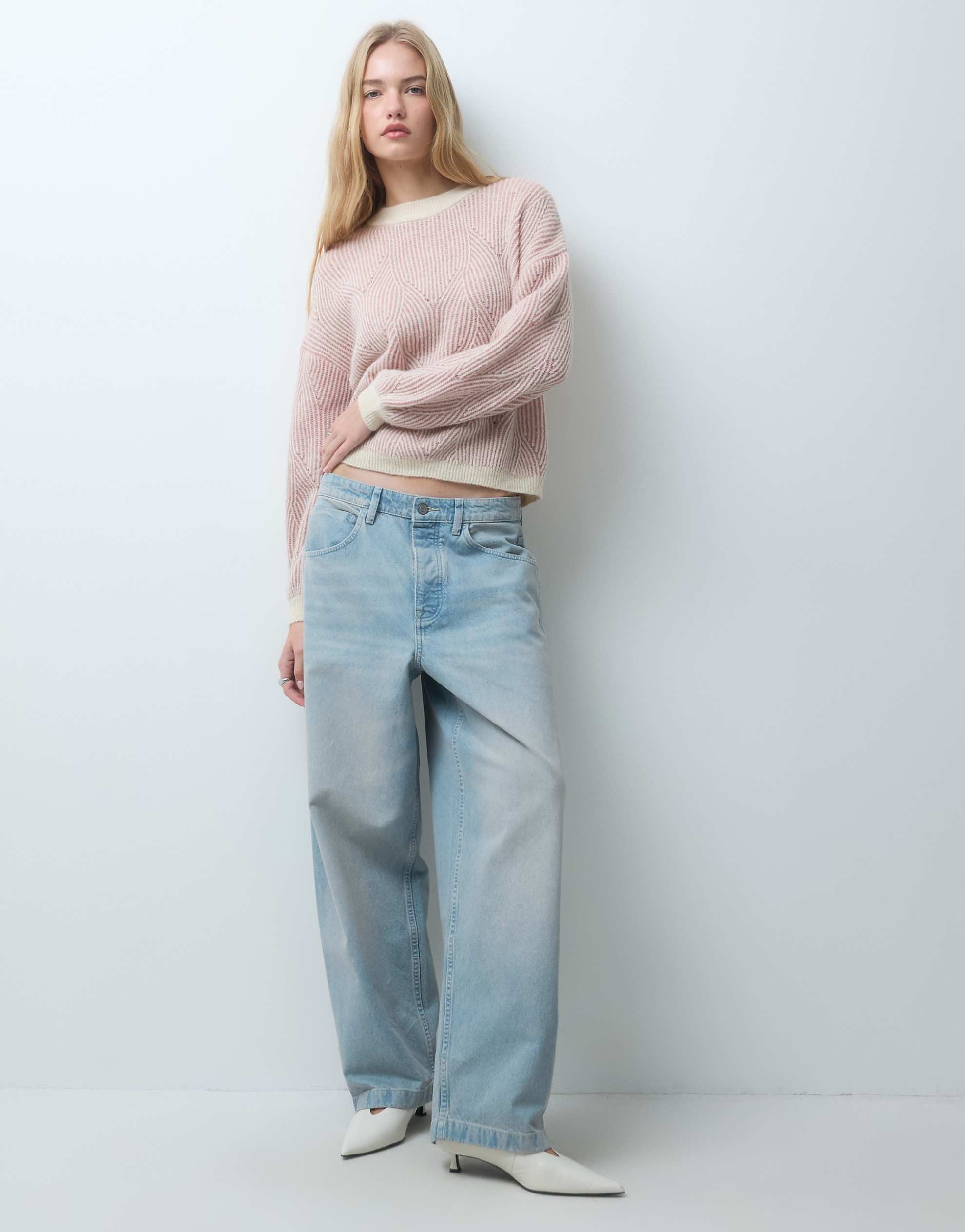 Pieces textured detail knit jumper contrast pink cream