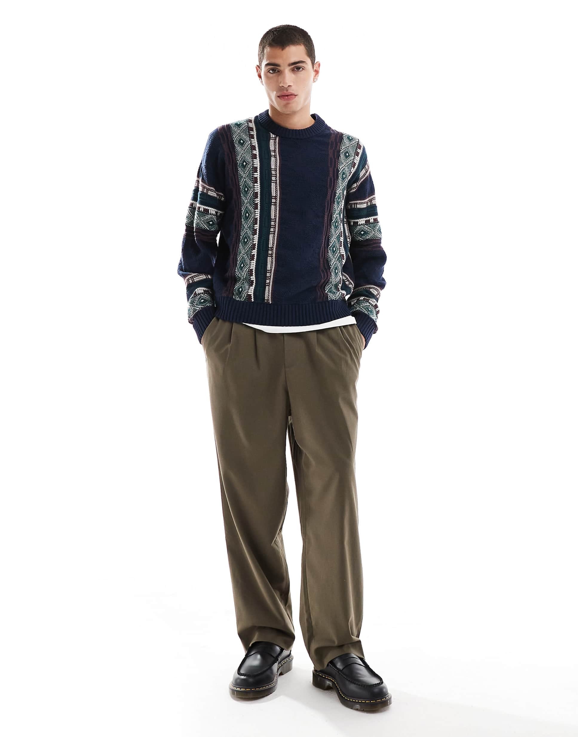 Hollister vintage pattern jumper navy multi