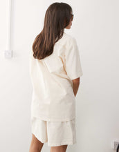 Load image into Gallery viewer, Reclaimed Vintage unisex short sleeve shirt flower ecru