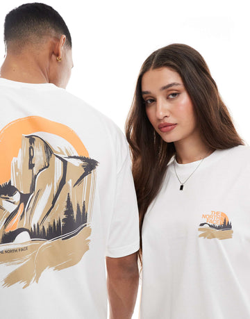 The North Face Mountain View oversized t-shirt white