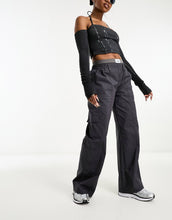 Load image into Gallery viewer, Sixth June cargo trousers dark grey