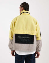 Load image into Gallery viewer, Tommy Jeans colourblock winndbreaker jacket stone &amp; yellow