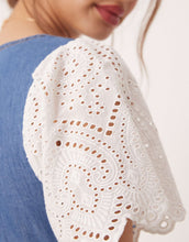 Load image into Gallery viewer, Miss Selfridge broderie mix denim mini wash