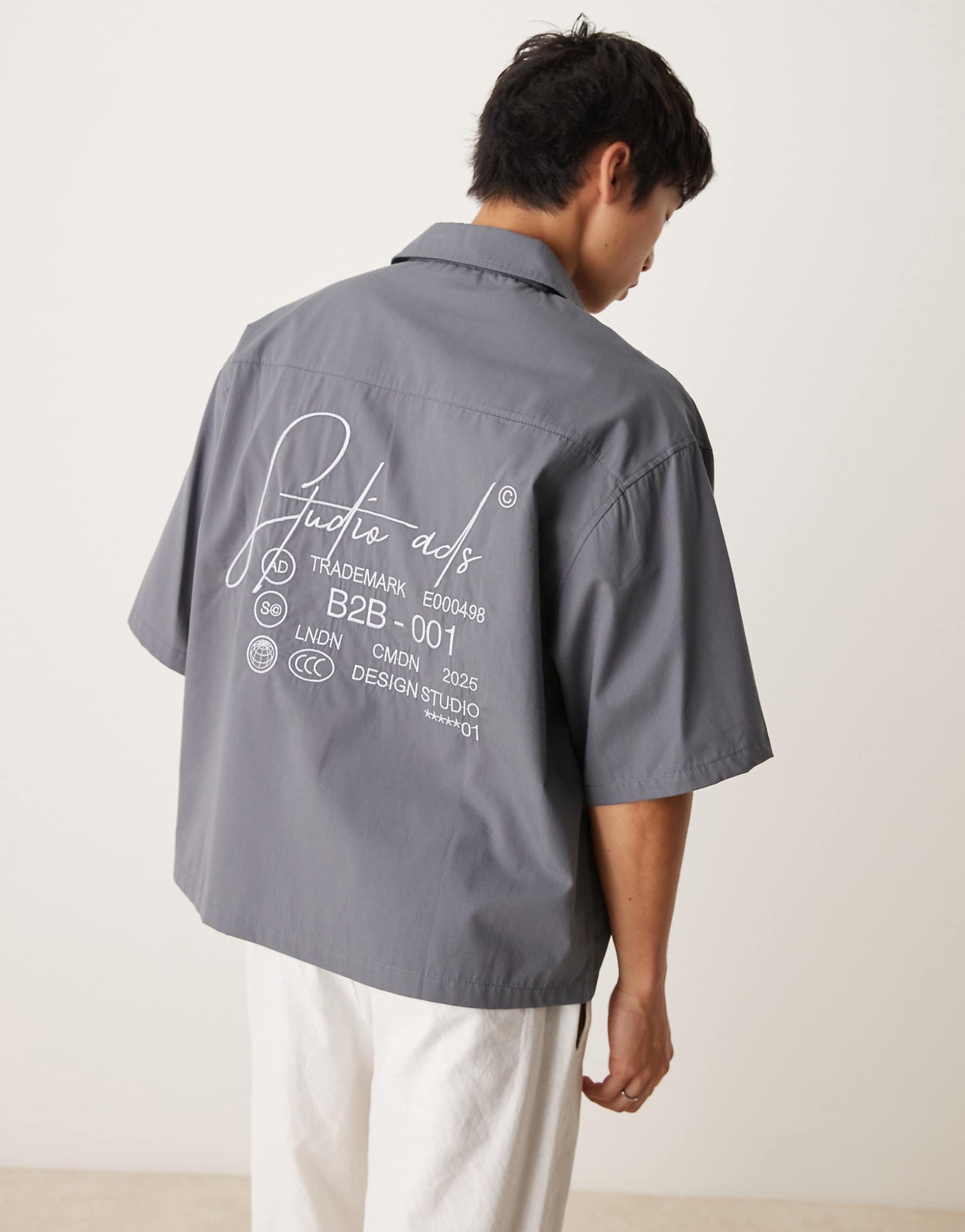 DESIGN oversized half sleeve shirt embroidery dark grey