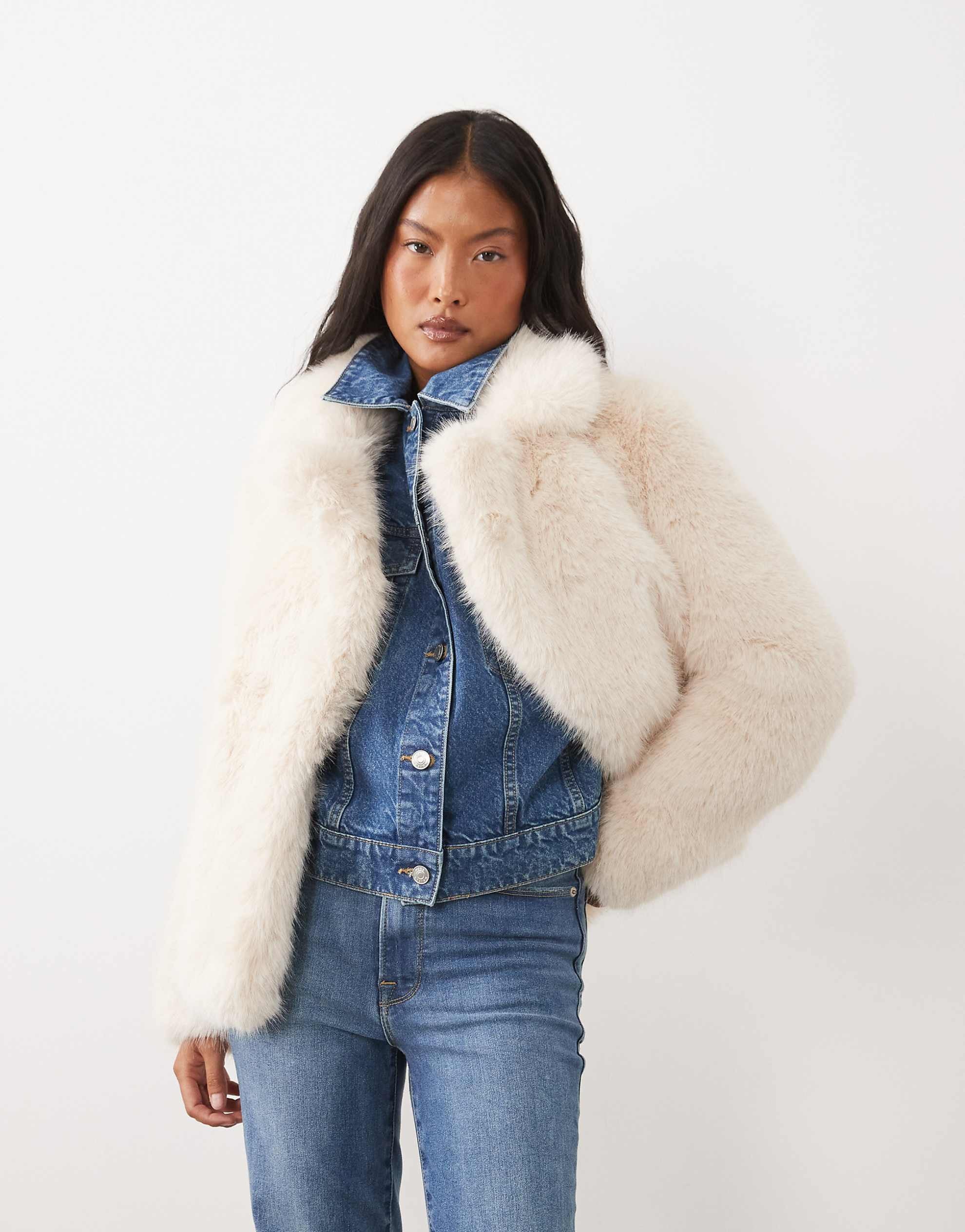 Forever New Petite faux fur revere collar short coat cream