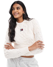 Load image into Gallery viewer, Tommy Jeans star cable knit jumper off white