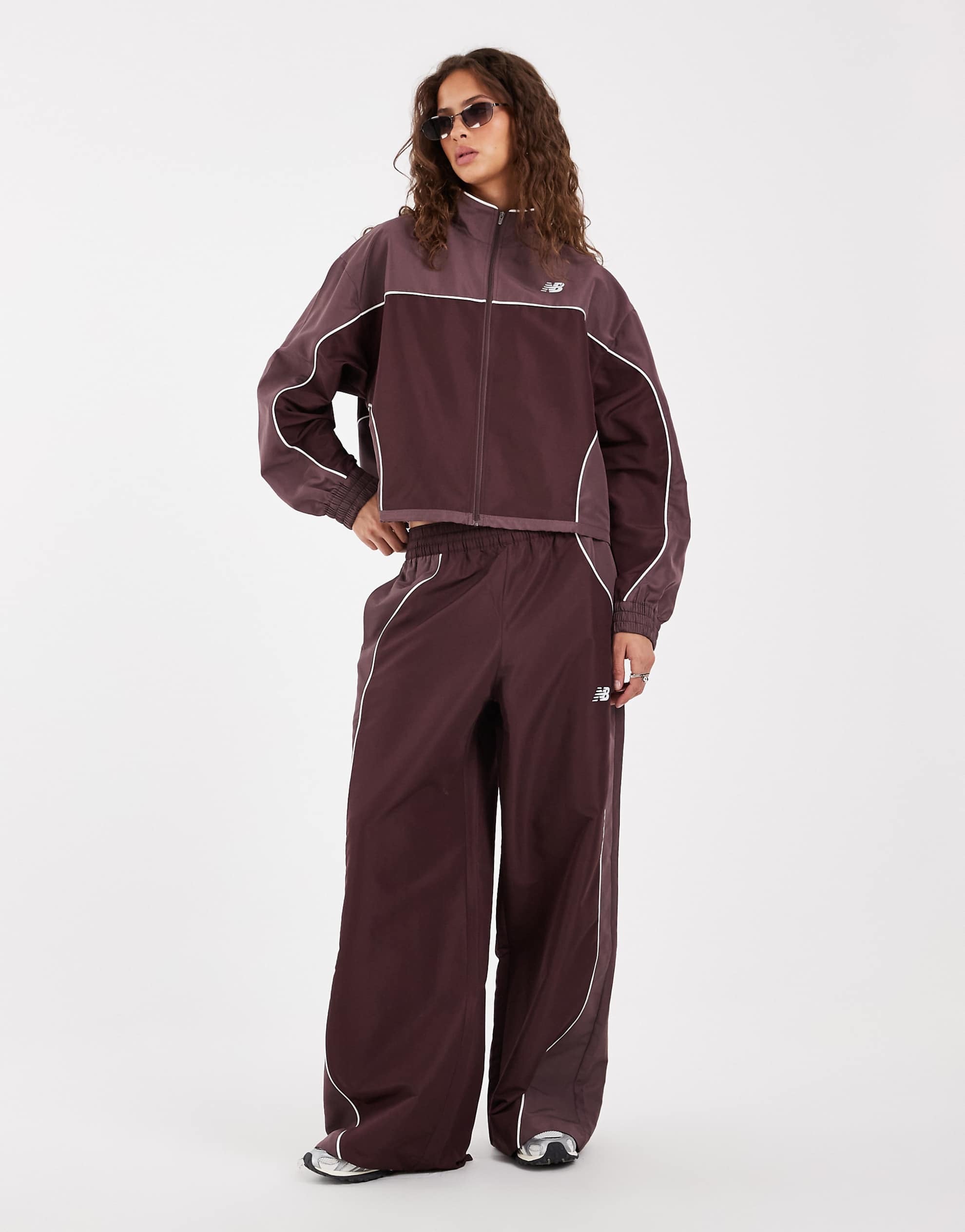 New Balance trackside woven jacket brown