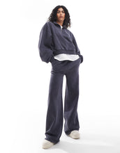 Load image into Gallery viewer, Co-cord sweatshirt washed grey