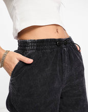 Load image into Gallery viewer, DESIGN Tall cord parachute cargo trouser washed black