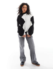 Load image into Gallery viewer, DESIGN colour block knitted jumper black ecru