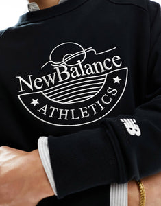 New Balance graphic sweatshirt black