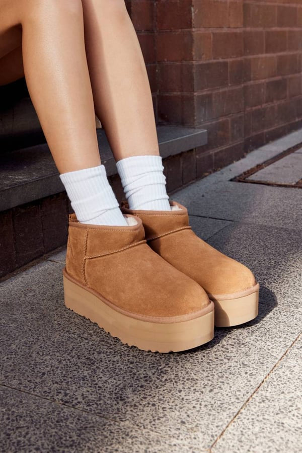 UGG Classic Ultra Mini Platform Chestnut