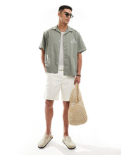 Load image into Gallery viewer, Selected Homme shirt floral olive green