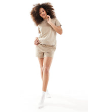 Load image into Gallery viewer, Boss t-shirt co-ord brown