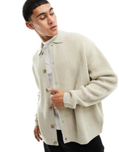 Load image into Gallery viewer, DESIGN knitted relaxed polo beige