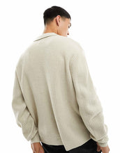 Load image into Gallery viewer, DESIGN knitted relaxed polo beige