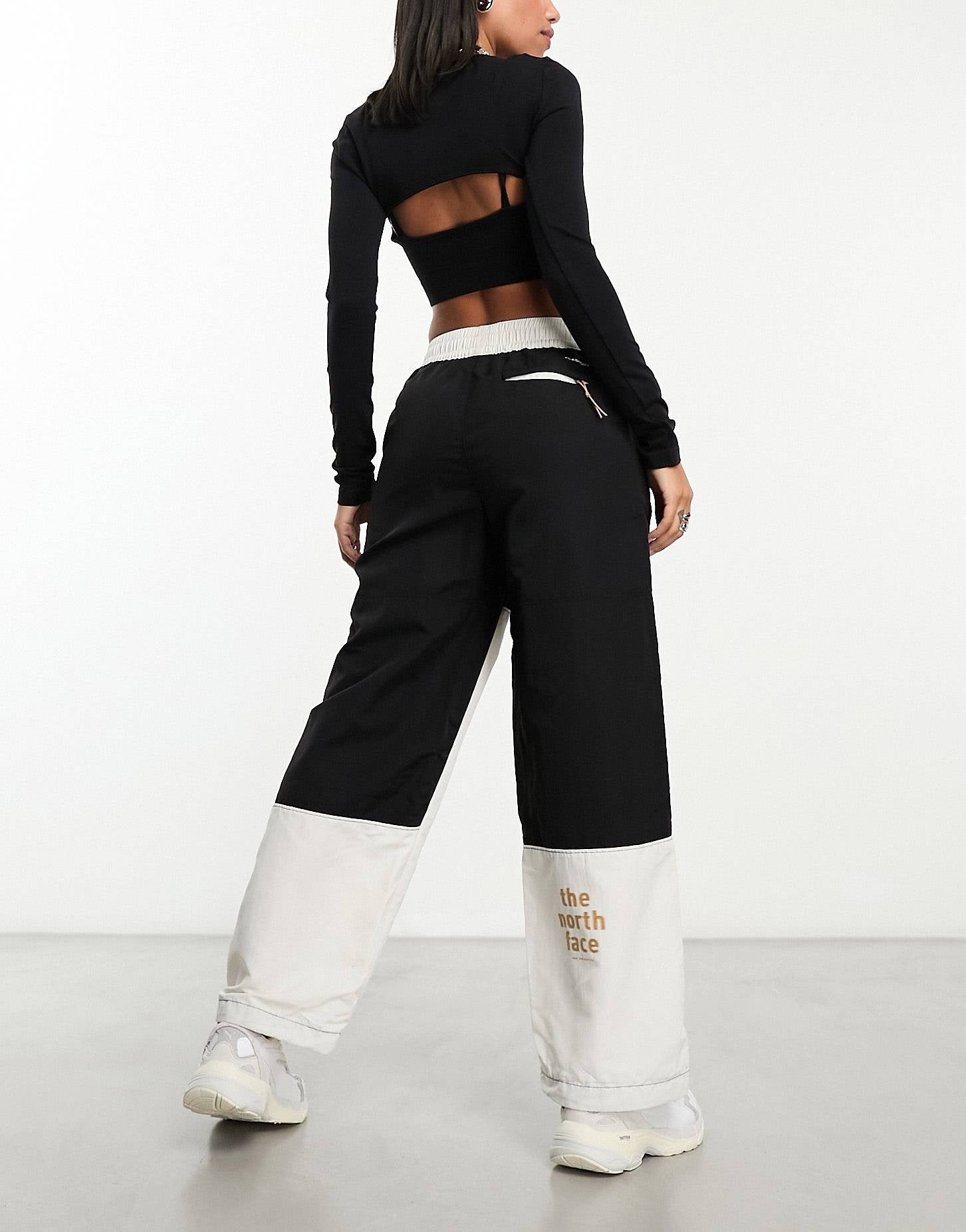 The North Face TNF Nylon joggers black white