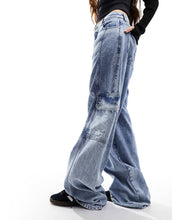 Load image into Gallery viewer, BOSS wide leg cargo jeans stone wash