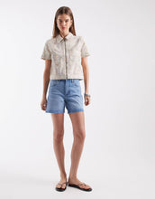 Load image into Gallery viewer, Wrangler shirt jacket floral print
