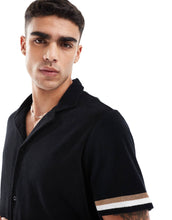 Load image into Gallery viewer, Boss Terry beach shirt black