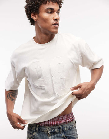 DESIGN boxy oversized t-shirt 98 applique cream.