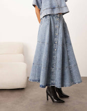 Load image into Gallery viewer, ARRANGE short sleeve seam detail top denim skirt mid blue wash