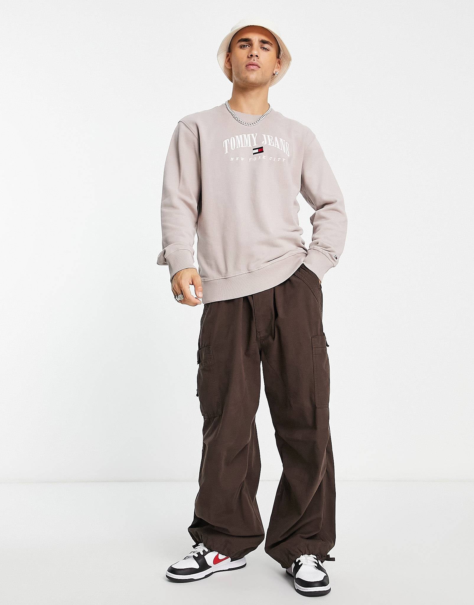 Tommy Jeans sweatshirt stone