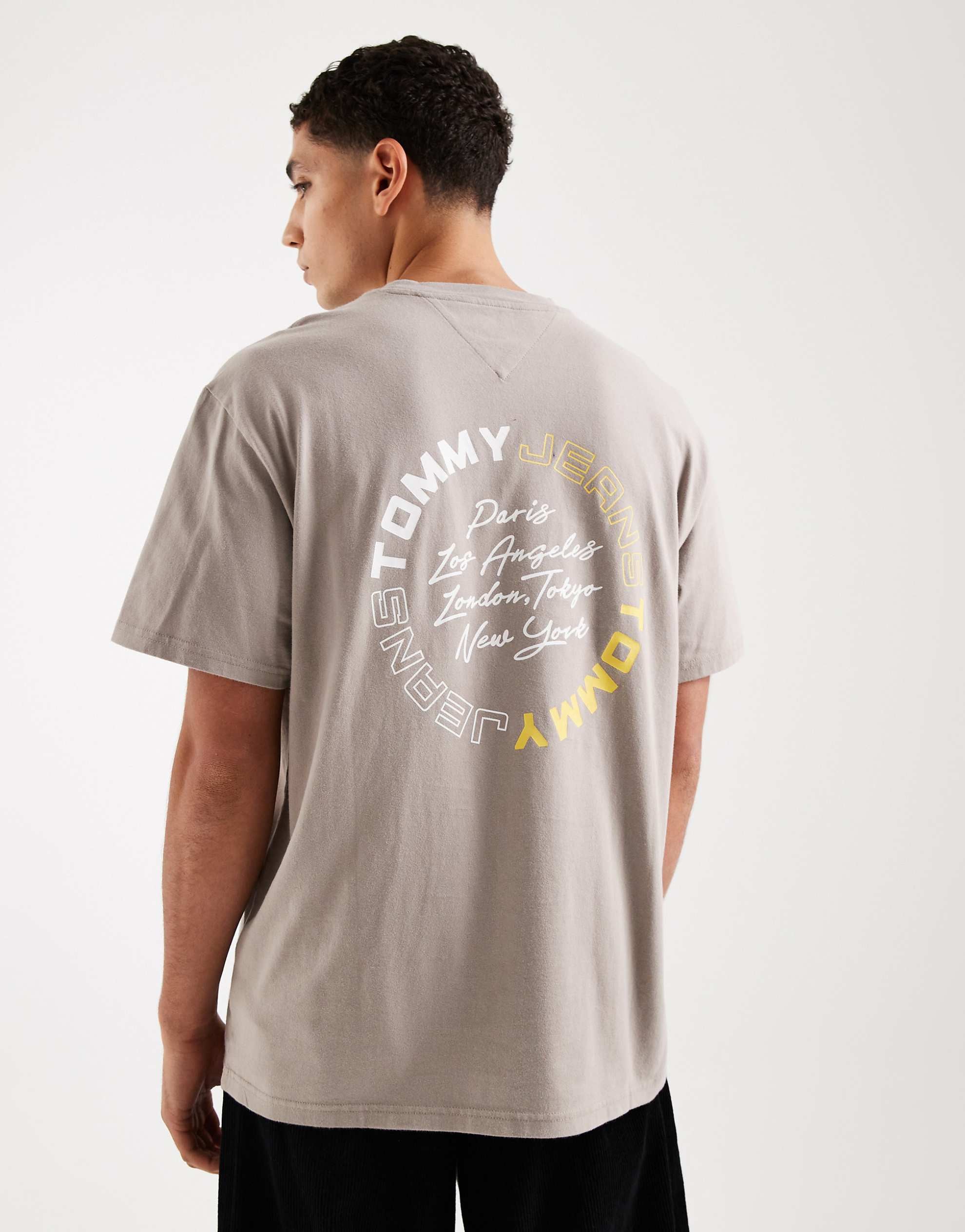Tommy Jeans circle sign relaxed fit t-shirt stone