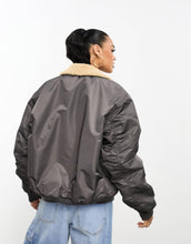 Load image into Gallery viewer, Karl Kani retro aviator bomber jacket grey