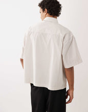 Load image into Gallery viewer, DESIGN boxy oversized stripe shirt chest embroidery off white
