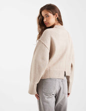 Load image into Gallery viewer, DESIGN crew neck jumper seam front detail stepped hem rye