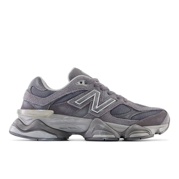 New Balance 9060 Magnet