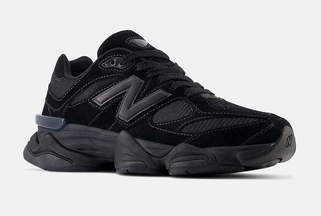 New Balance 9060 Triple Black