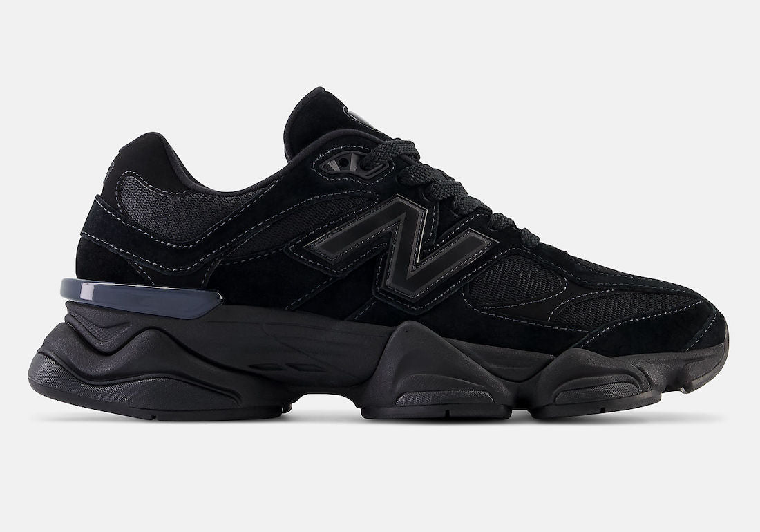 New Balance 9060 Triple Black