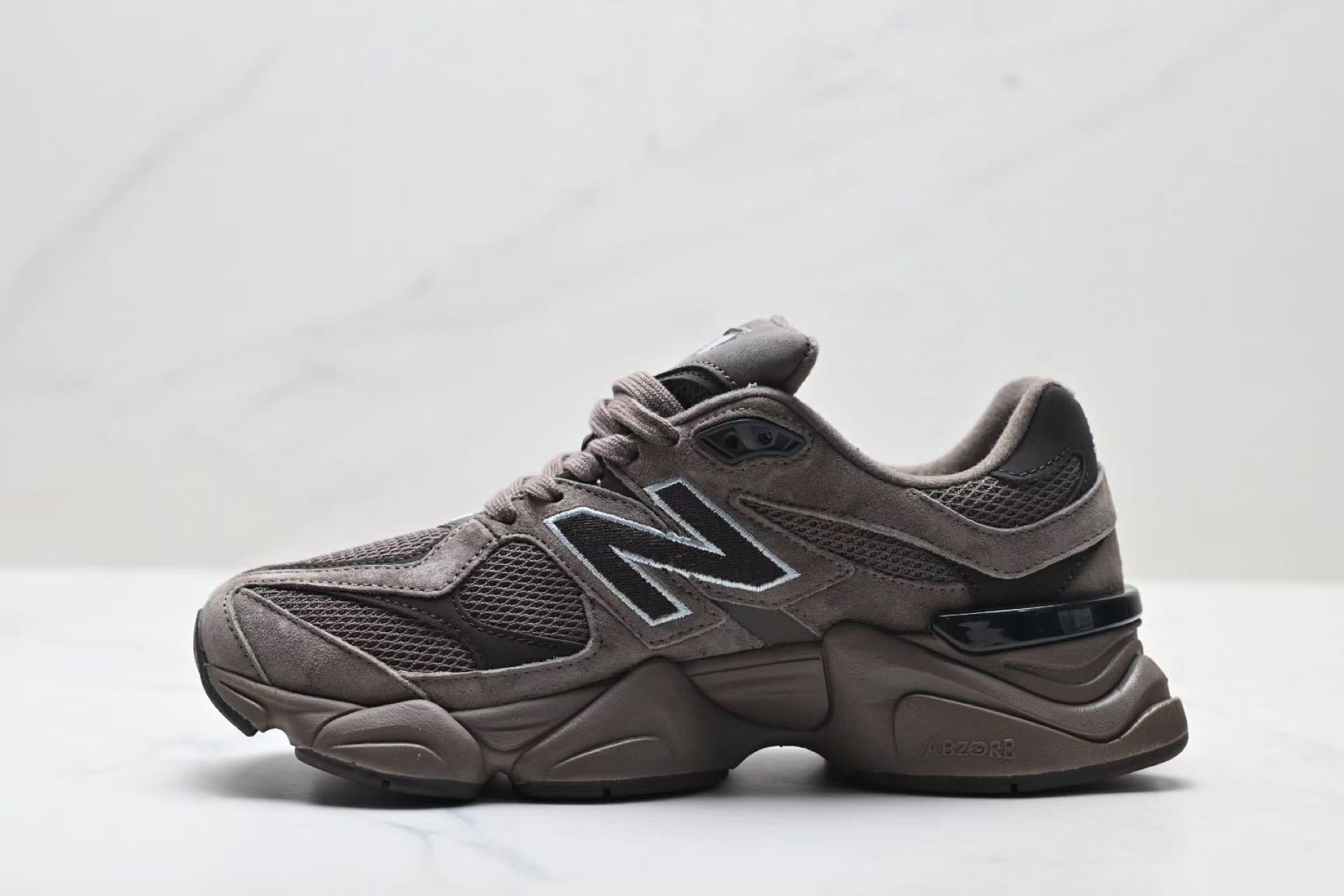 New Balance 9060 Brown Ice