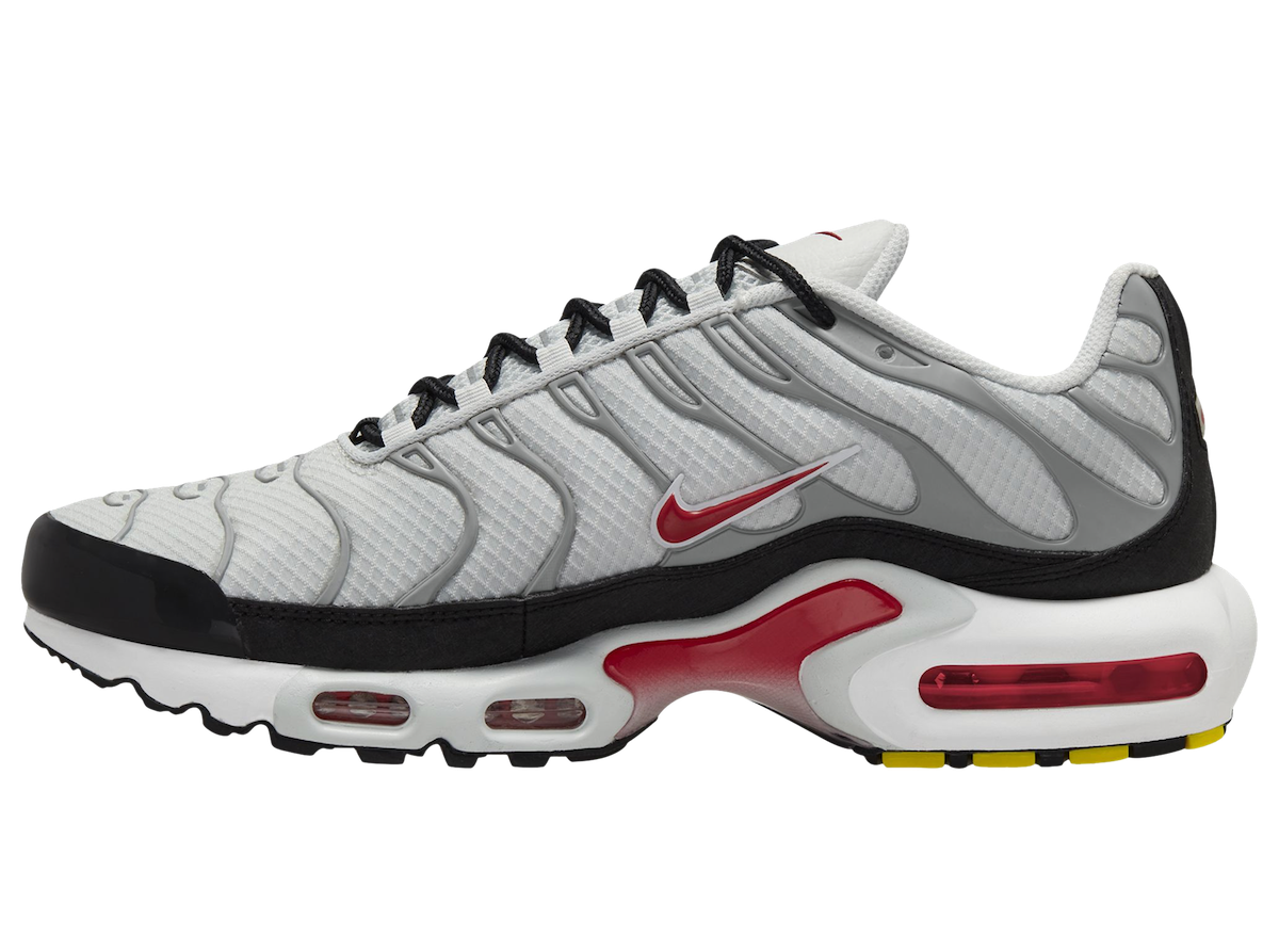 Nike Air Max Plus Photon Dust Varsity Red