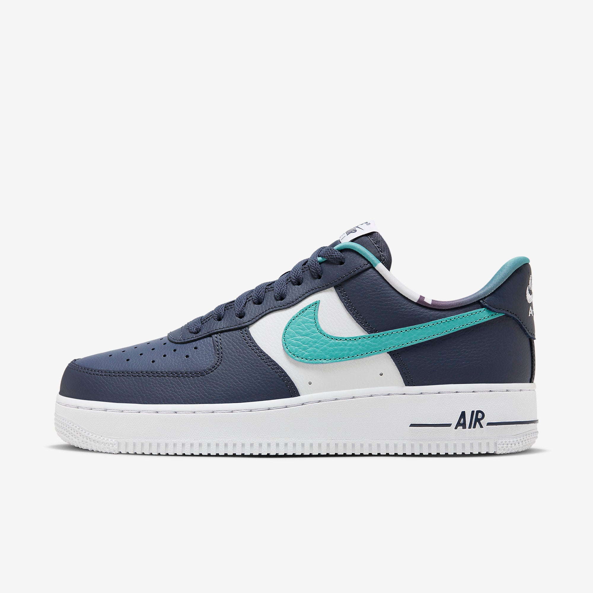 Nike Air Force 1 LV8 EMB Thunder Blue