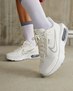 Nike Air Max INTRLK Summit White