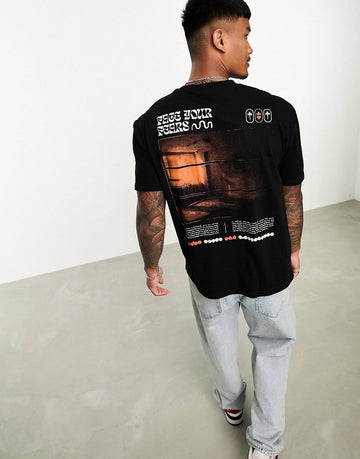 DESIGN relaxed t-shirt black scene