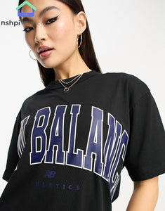 New Balance large logo t-shirt black