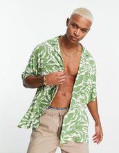 Load image into Gallery viewer, DESIGN oversized shirt sage green